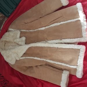 A brown suede women's 1x large coat